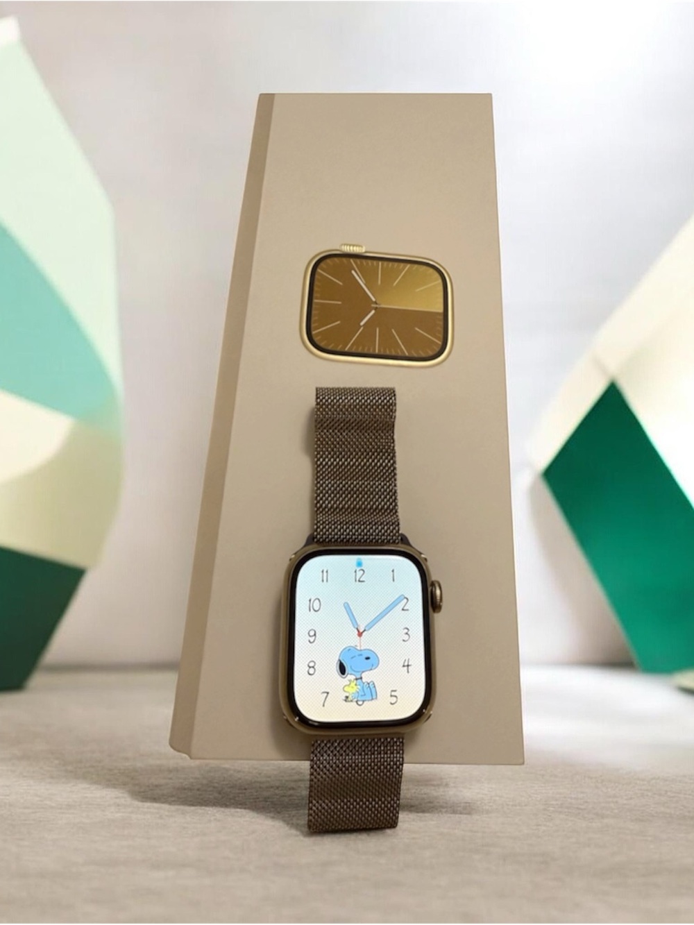 Apple series 9
41mm gold Milanese Loop Band -